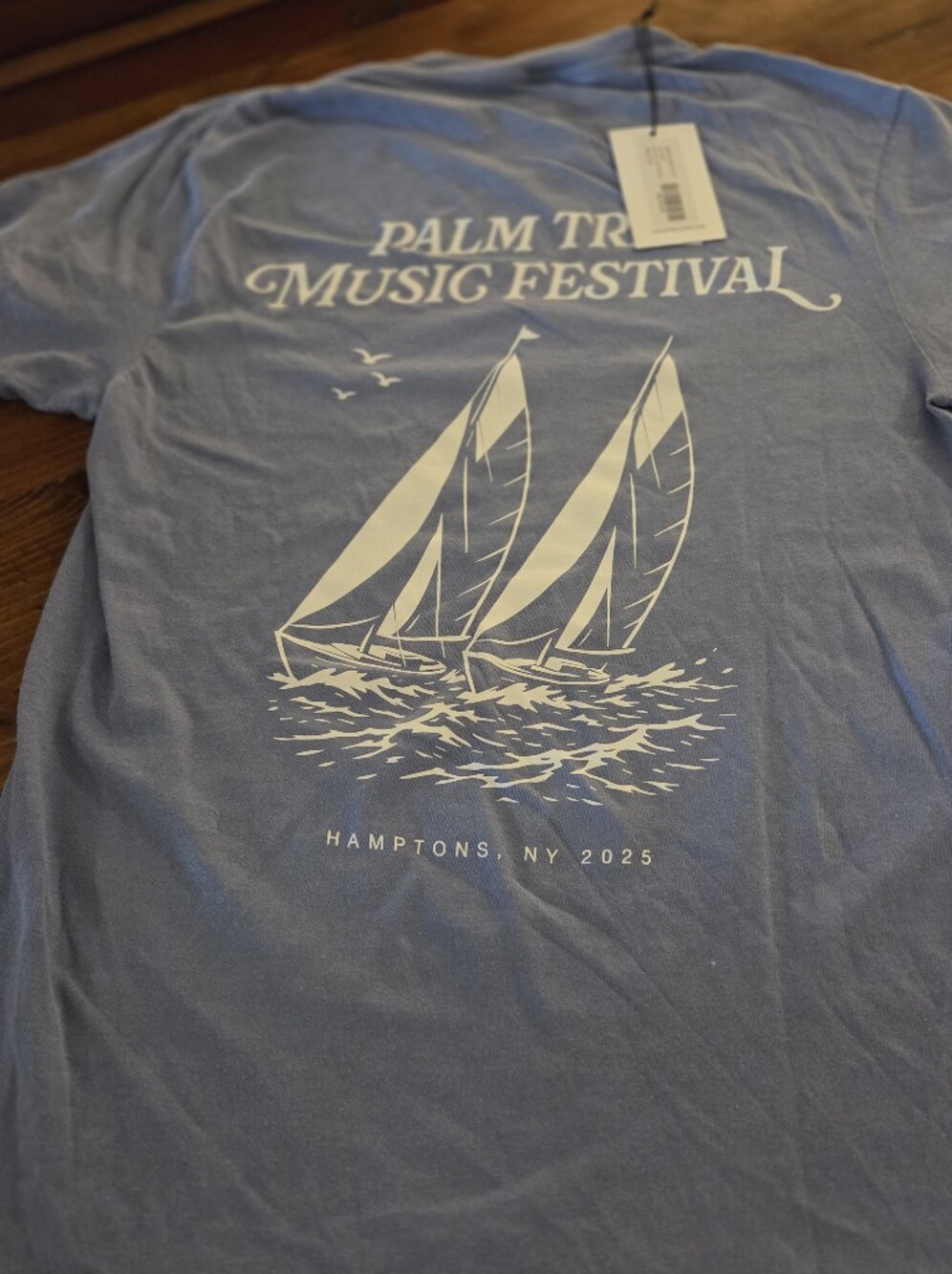 Hamptons Rgatta Tee - Picture 2 of 4